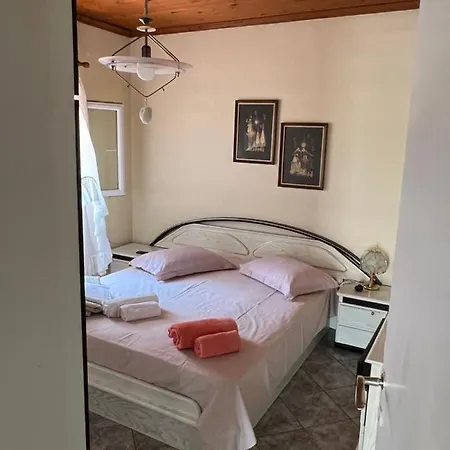 Vila Katerina Anna Holiday home *